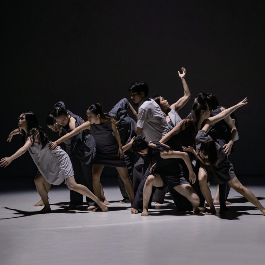 舞蹈 brochure page 10